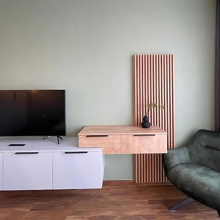 Minimalist Studio 5 Brasov Exterior photo